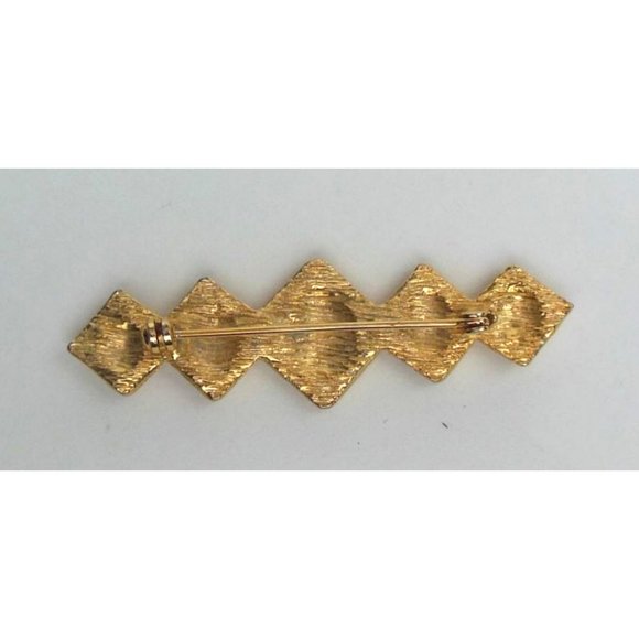 Cast Gold Tone Bar Brooch Overlapping Diamonds Textured Vintage - Picture 3 of 4